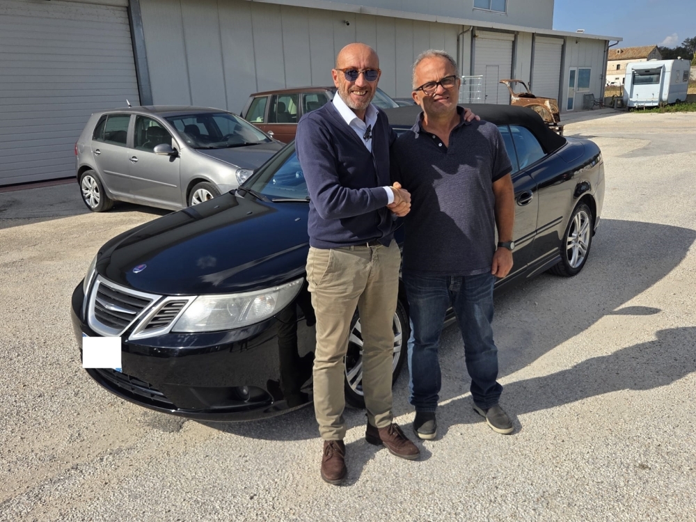 WhatsApp Image 2026-10-27 at 11.41.35 SAAB 9-3 CABRIO 1.9 TID 16v LINEAR